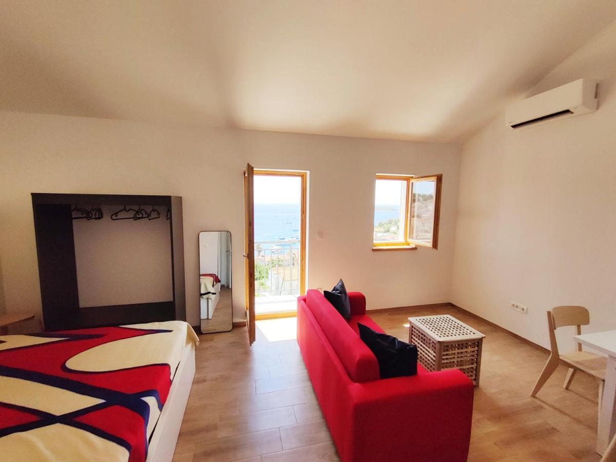Brand New Apt W Balcony & Perfect Seaview At Center هفار المظهر الخارجي الصورة